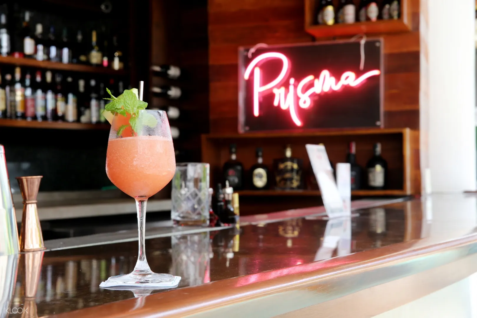Buy 1 Get 1 Drink At Station X In Boracay Philippines Klook Australia